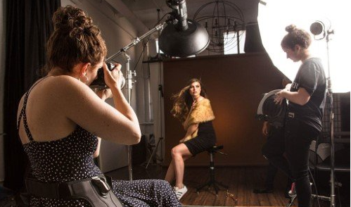 Lindsay Adler Photography – Shooting in Small Spaces